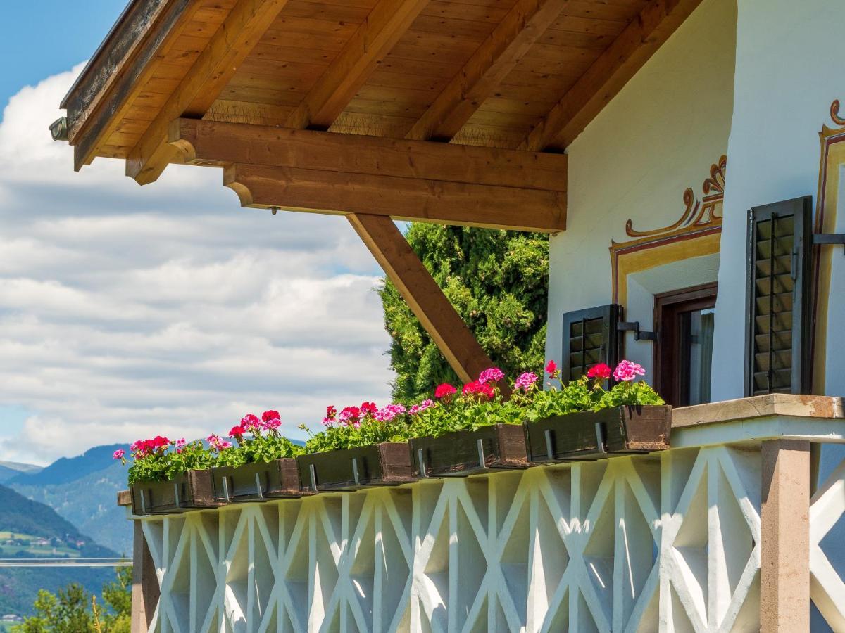 Bed and Breakfast Haus Oberhofer Корнаяно Экстерьер фото